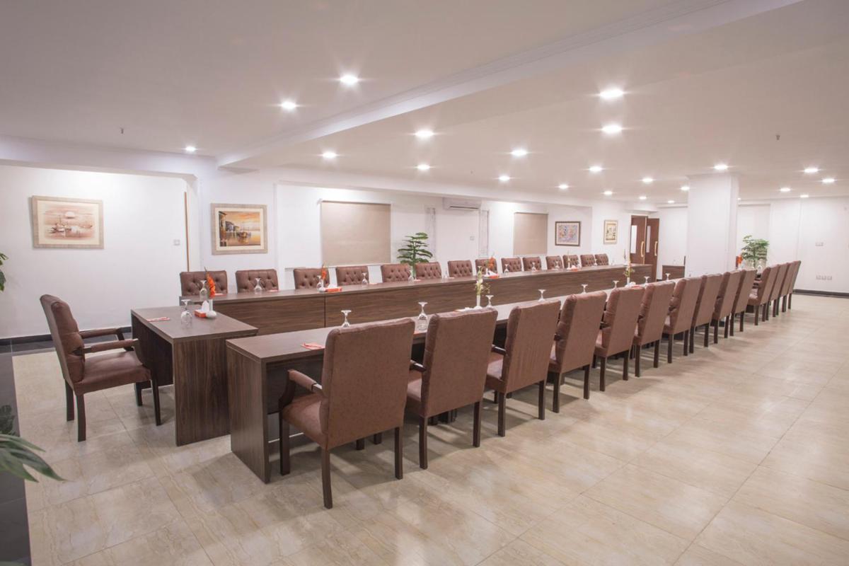 Hotel Oban Lahaur Zewnętrze zdjęcie