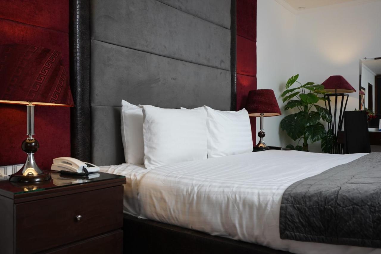 Hotel Oban Lahaur Zewnętrze zdjęcie